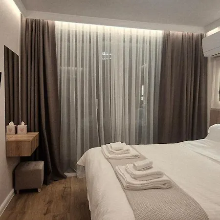 Lux Living Апартаменты